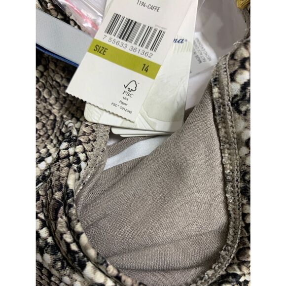 New Tommy Bahama python one piece swimsuit. 6. - Picture 15 of 15